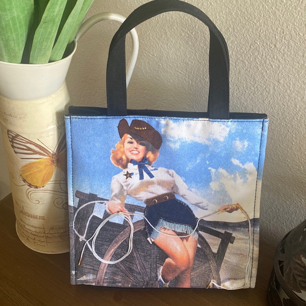St John’s Bay tote bag / purse